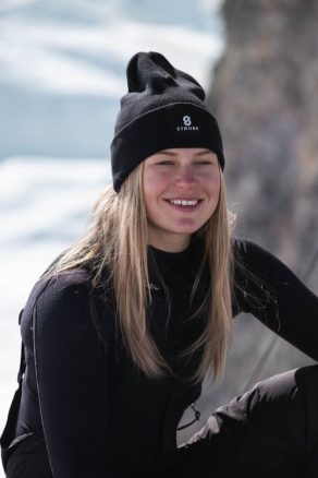 Beanie Unisex, Musta